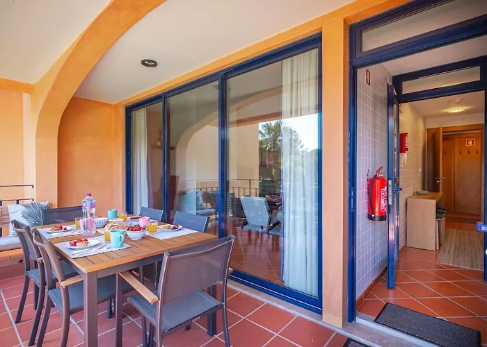 Апартаменты F5 Sol Q Pool & Golf In Vilamoura